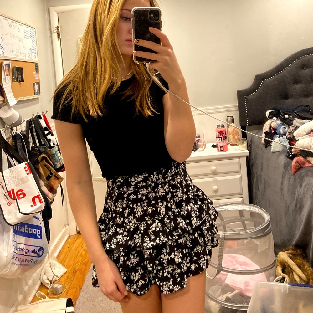 shein black and white floral skirt